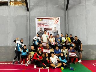 Serunya Lomba Badminton Kapolres Ternate Cup III, Ini Juara Ganda Putra dan Putri!