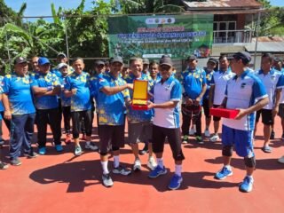 Tim Tenis Kota Sabang Adu Kemenangan di Lapangan Tenis Universitas Syiah Kuala Darussalam Banda Aceh