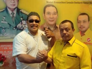 Prof DR Sutan Nasomal Meminta Presiden RI Tegas Dalam Pemberantasan Korupsi Serta Tak Pandang Warna
