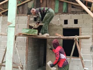 Kado Istimewa HUT KE-80 TNI, Kodim 1202/Singkawang, Rehab Rumah Selesai, Ucapan Terimakasih dari Urai Halijah