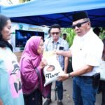 Bupati Bulukumba Andi Muchtar Meninjau langsung Rumah Ibu Becce Rutilahu