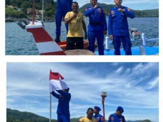 Sat.Polairut Polres Sabang Bagikan Bendera Merah Putih Kepada Kapal Nelayan di TPI Kuta Timue (Pasiran), Sambut HUT RI ke-80 Tahun 2025