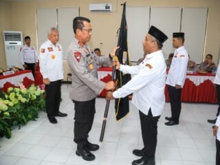 Kapolda Malut Lantik Pengurus Pokdar Kamtibmas Bhayangkara Daerah Malut, Perkuat Sinergi dengan Masyarakat