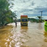 Banjir Semalam: Pagi ini Jalan Teuku Umar dan Sekitarnya di Subulussalam Aceh Telah Dapat Dilewati