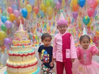 “Doa Orang Tua dan Harapan untuk Anak Saleh”