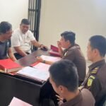 Polsek Maba Selatan Penyerahan Tersangka dan Barang Bukti Tahap (II) Perkara Tindak Pidana Pembunuhan ke Polres