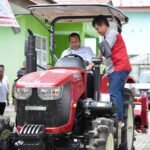 Perkuat Sektor Pertanian: Wali Kota Sabang Serahkan Traktor Roda Empat
