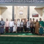 Kapolsek Bekasi Barat Ajak Jamaah Perhatikan Pergaulan Anak Saat Sholat Jum’at Keliling