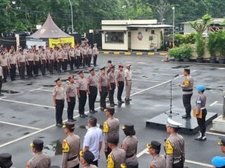 168 Personel Polres Metro Bekasi Kota Naik Pangkat, Kapolres: Ini Keberhasilan Bersama Keluarga
