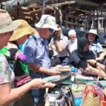 Kadisparpora Sambut 90 Wisatawan MV Coral Geohrapher di Tanah Beriu Pesona Pinisi Mendunia