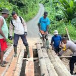 Respons Cepat Polisi, Jembatan Darurat Dibangun di Jalan Lintas Ibu Utara–Loloda