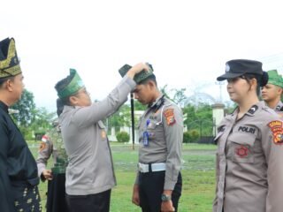 Launching Serentak Program Kapolda Riau, Personel Polres Kepulauan Meranti Kenakan Tanjak dan Selempang Setiap Jumat
