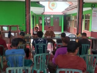 Warga Desa Candiharjo Protes Gudang Pengolahan Kelapa Diduga Cemari Lingkungan