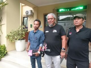 Melaporkan Akun Tiktok Di Duga Ada Unsur Fitnah, MAKI Datangi SPKT Polda Jatim