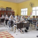 Tanamkan Jiwa Nasionalisme, Babinsa Gampong Aneuk Laot Berikan Wawasan Kebangsaan di Sekolah