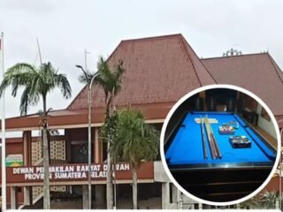 BOMBASTIS! Pengadaan MEJA BILIAR DPRD SUMSEL HARGA Rp486,9 JUTA – PEMBOROSAN TERBUKA ATAU KORUPSI YANG DISAMARKAN?