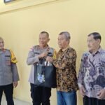 Kapolres Sabang Bagikan Paket Lebaran untuk Purnawirawan, Warakauri, dan Anggota PWI