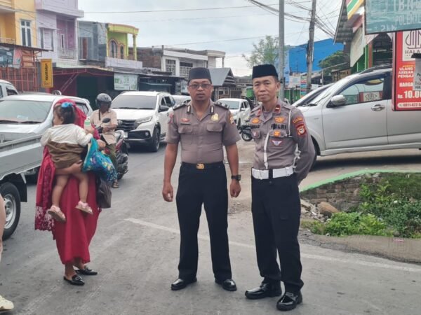 Sejumlah Lokasi Salat Idul Fitri di Bulukumba Dikawal Ketat Polisi yang Lebaran Lebih Awal