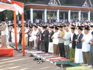 Salat Idul Fitri 1447 H, Bupati: Momentum Spiritual Perkuat Komitmen Bangun Sukabumi