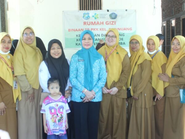 Pastikan Berjalan Optimal, Ketua TP PKK Bulukumba Andi Herfida Muchtar Monev Posyandu Era Baru*