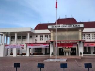 VIRAL: Program Makan Bergizi Gratis di Nias Barat Bermasalah, Bupati Pilih Bungkam Saat Dikonfirmasi