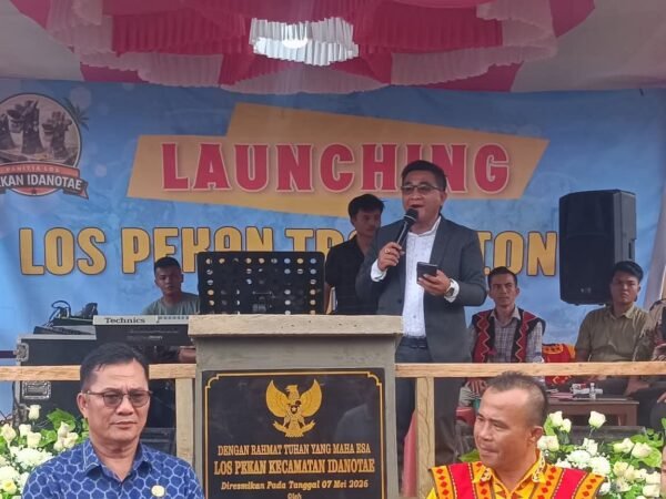 Bupati Nias Selatan Resmikan Los Pekan Tradisional Idanotae, Dorong Penguatan Ekonomi Kerakyatan