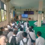 Cegah Konvoi Dan Vandalisme, Polsek Medansatria Sambangi Siswa SMK Cipta Karya Jelang Kelulusan