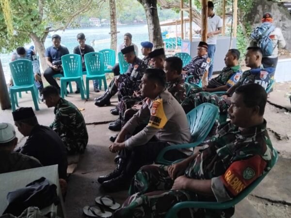 Babinsa Iboih Hadiri Kenduri Laot, Wujud Dukungan Pelestarian Kearifan Lokal Dalam Masyarakat 