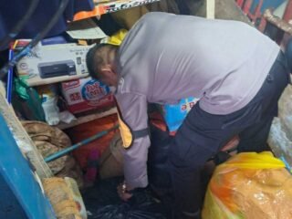 Pos KPPP Pelabuhan Babang Gagalkan Pengiriman Miras Cap Tikus di Pelabuhan Desa Sayoang