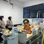 Empat Polwan Bulukumba .Kunjungi Syifa yang Dirawat Sendiri Bersama Kakeknya