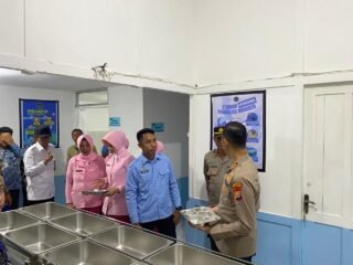 Polres Halsel Resmikan Gedung SPPG Yayasan Kemala Bhayangkari di Pulau Makian