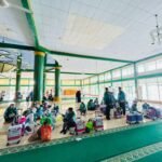 149 Jamaah Haji Bulukumba Berangkat ke Makassar dengan 5 Bus, Singgah Shalat Dhuhur di Jeneponto