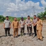 Polsek Kuantan Tengah Dan Pemerintah Desa Koto Sentajo Kolaborasi Tanam Jagung Pipil Untuk Ketahanan Pangan