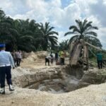 Polisi Gabungan Bubarkan 3 Lokasi Ilegal Mining Di Kualu Pasang Police Line, Pembongkaran Tempat Galian