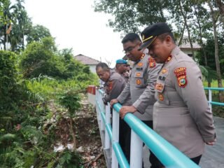 Kapolres Kampar Laksanakan Pengecekan Jembatan Baru Renovasi Di Desa Salo Timur