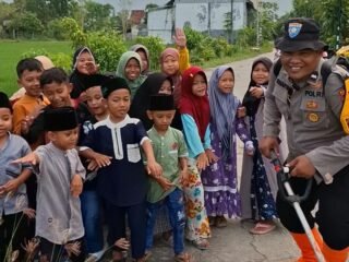 MAS Bhabin Sidomukti Aipda Nanang Sumantri S.H. Gelorakan Peddal Kamtibmas DDS Sobo Kampung, Tanamkan Cinta Lingkungan Dan Persatuan Sejsk Dini