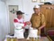 Ringankan Beban Warga, Pemdes Kembang Seri Salurkan Bantuan Beras dan Minyak Goreng dari Dinas Sosial