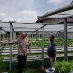 Jajaran Polsek Pasir Penyu Dorong Warga Manfaatkan Pekarangan Untuk Dukung Ketahanan Pangan Nasional