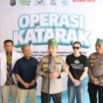 Kolaborasi Kemanusiaan, Polda Riau Bantu 310 Warga Ikut Operasi Katarak Gratis
