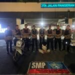 Pantau Live Tiktok Mau Tawuran, Tim Perintis Presisi Polres Bekasi Kota Cokok Pelajar Bawa Senjata Tajam 
