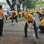 Menuju Hari Bhyangkara ke 80 .Polres Bulukumba Rawat TMP Taccorong Lewat Aksi Sosial