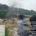 Polsek Kuantan Tengah Tertibkan Enam Rakit PETI Di Aliran Sungai Tonam