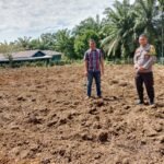Polisi Cinta Petani, Polsek Benai Koordinasi Persiapan Penanaman Jagung Pipil Di Desa Pulau Lancang