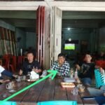 H. NAIM GANI S.SOS NGOBROL AKRAB BARENG WARGA DI WARKOP JALLO BULUKUMBA*