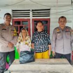 Polsek Kuantan Tengah Hadir Melalui Minggu Kasih, Salurkan Bantuan Sembako Kepada Masyarakat