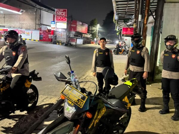 Gelar Jaga Bekasi On The Spot, Tim 3 Singa Sisir Narogong Hingga Mustikasari Hingga Subuh