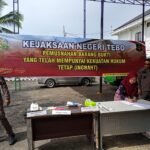 Kejari Tebo tidak melibatkan Hak Wartawan sebagai informasi publik, hampir setiap tahun berganti pemusnahan barang bukti Tampa adanya wartawan lokal yang tau ikut mempublikasikannya.
