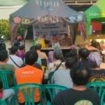 JAGA JAKARTA ON THE SPOT, POLSEK JATIASIH PERKUAT KEMITRAAN DAN BERIKAN BANTUAN SOSIAL KEPADA OJEK ONLINE (OJOL) KAMTIBMAS