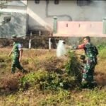 Sinergi Babinsa Krueng Raya Bersama Warga Gelar Jumat Bersih, Wujudkan Lingkungan Gampong yang Sehat dan Asri