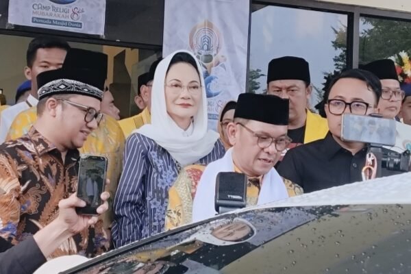 Hj. Dewi Asmara Hadiri Camp Religi Pemuda Masjid Dunia, Dorong Generasi Muda Bangun Peradaban Islam untuk Dunia